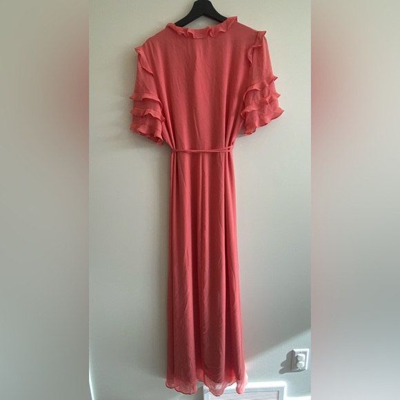 NWT: WAYF Wrap Dress (L) - Picture 2 of 3